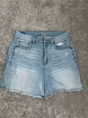 American Eagle Outfitters Light Wash Distressed Denim Shorts
